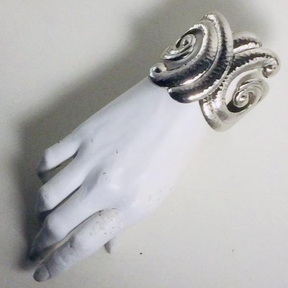 Vtg Jose Barrera Silver Tone Clamper Cuff Bracelet